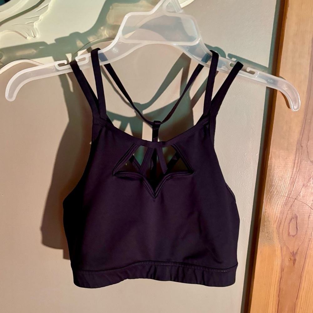🩷Victoria’s Secret Strappy Black Sport Bra Sweetheart Neckline Size Medium 🩷